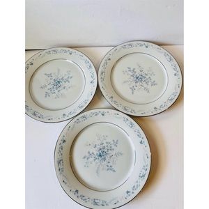 Noritake Porcelain Dinner Plates